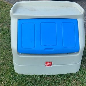 A toy Holder for a little kids